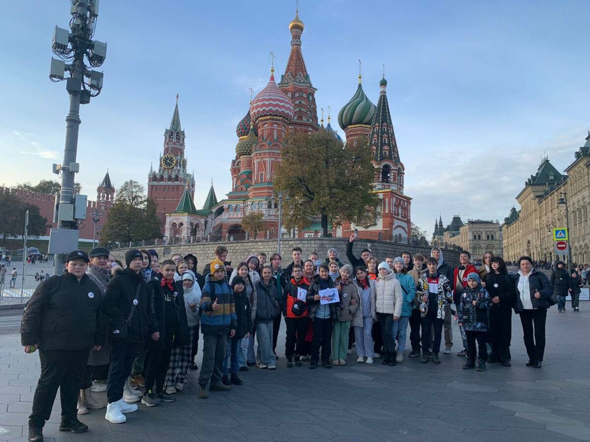 Камчатские школьники познакомились с культурой Москвы и Санкт-Петербурга