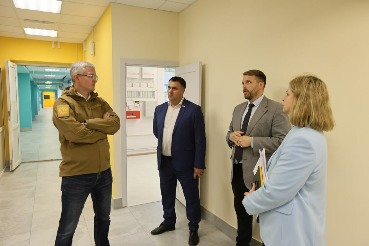 Специалисты начинают инструментальное обследование школы в Термальном 