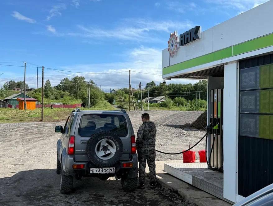 Автозаправочную станцию ННК-Камчатнефтепродукт открыли в поселке Ключи
